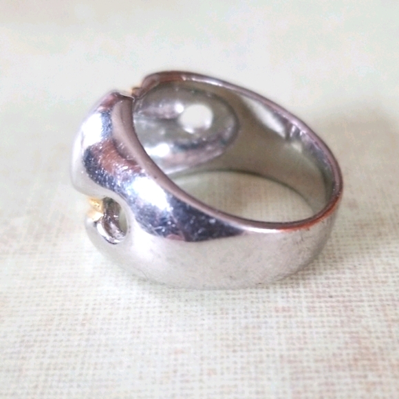 Vintage 1970s Mixed Metal Silver and Gold Two Tone Metal Ring Size 7 3/4 - Picture 8 of 12